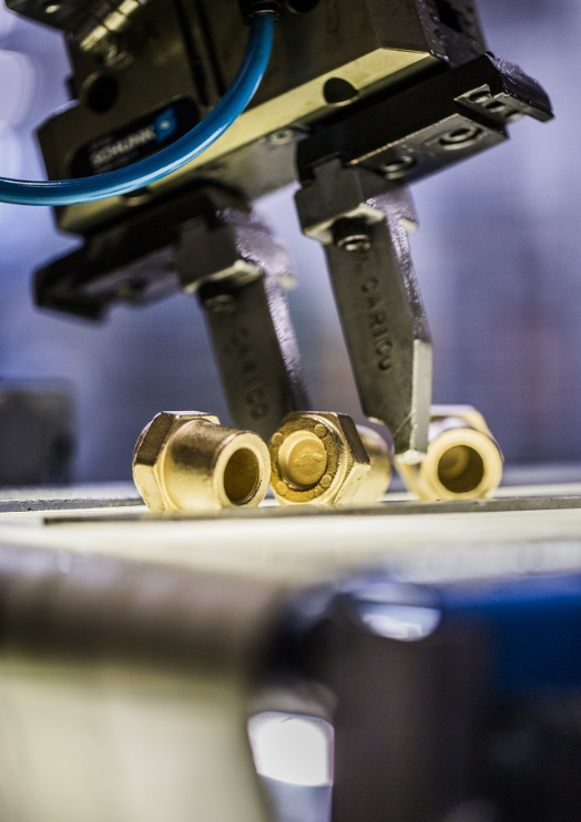 Maßgeschneiderte Messingkomponenten und -beschläge